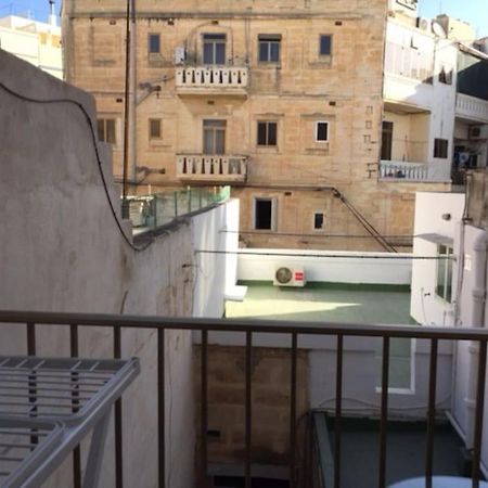 Apartament Gzira / Sliema Wifi & Ac ! Great Value & Location Zewnętrze zdjęcie