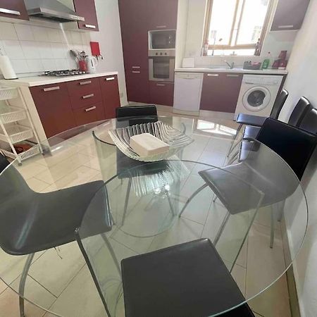 Apartament Gzira / Sliema Wifi & Ac ! Great Value & Location Zewnętrze zdjęcie